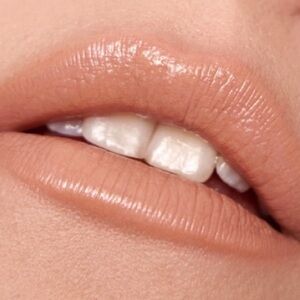 Huda Beauty Power Bullet Cream Glow Hydrating Lipstick - Empress